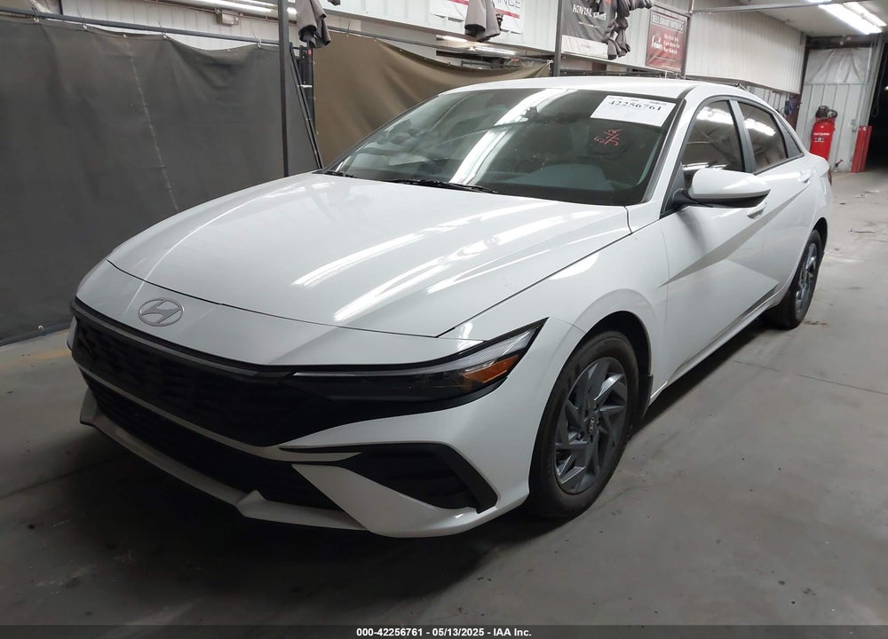 2024 HYUNDAI ELANTRA SEL VIN: KMHLM4DG6RU803946