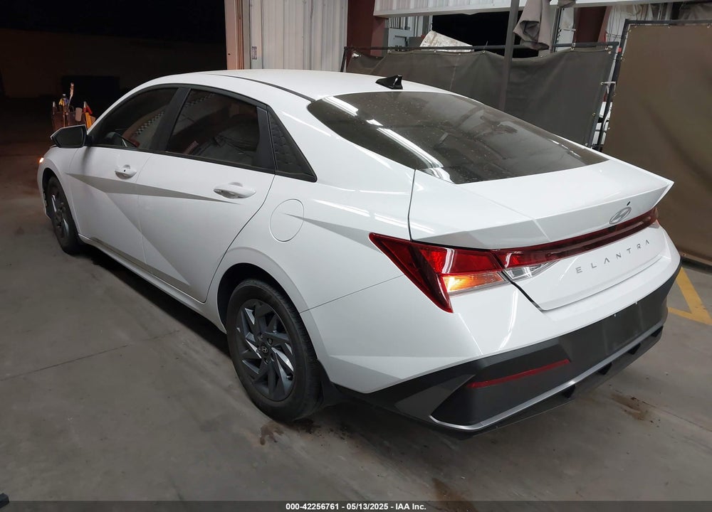 2024 HYUNDAI ELANTRA SEL VIN: KMHLM4DG6RU803946