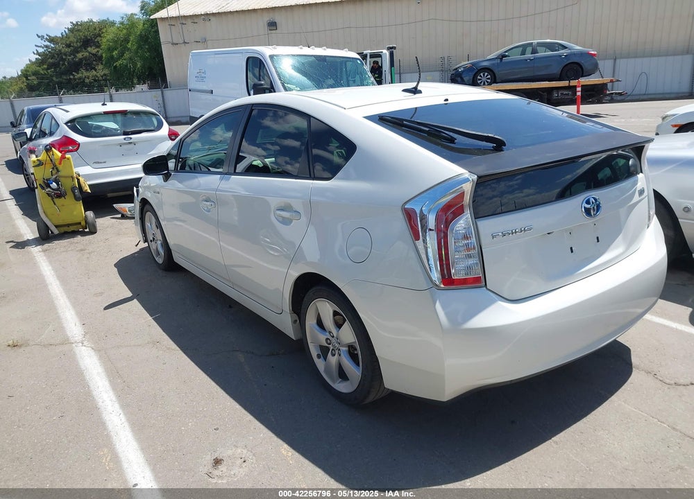 2013 TOYOTA PRIUS VIN: JTDKN3DU3D5583231