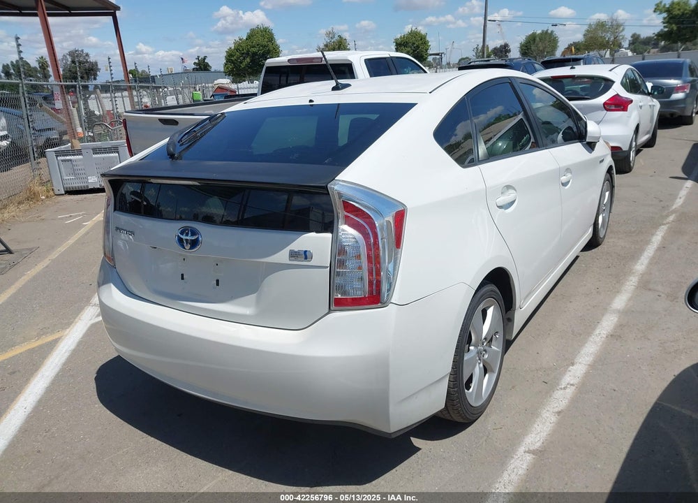 2013 TOYOTA PRIUS VIN: JTDKN3DU3D5583231