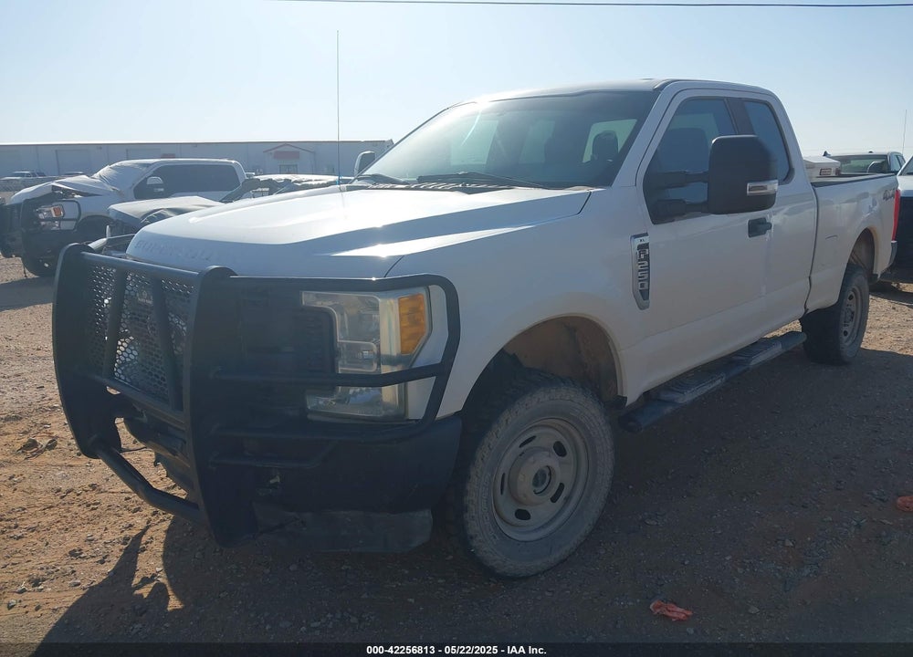 2017 FORD F-250 XL VIN: 1FT7X2B67HEB92247