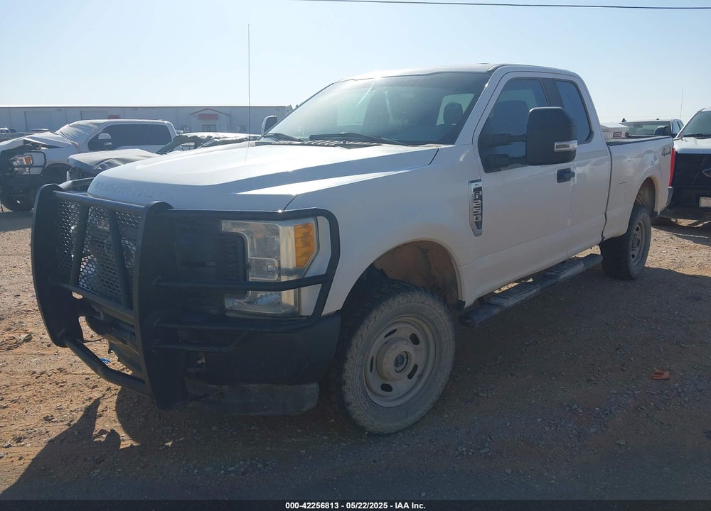 2017 FORD F-250 XL VIN: 1FT7X2B67HEB92247
