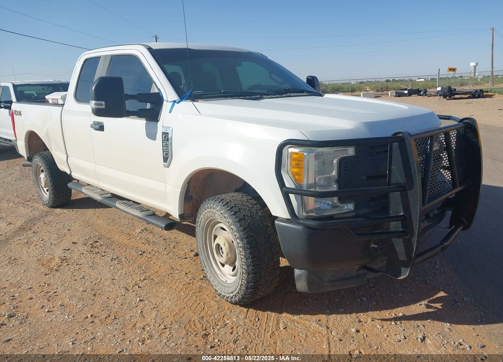 2017 FORD F-250 XL VIN: 1FT7X2B67HEB92247