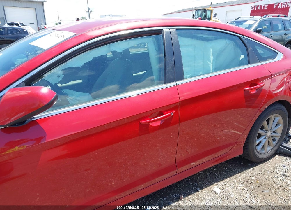 2018 HYUNDAI SONATA VIN: 5NPE24AA4JH711655