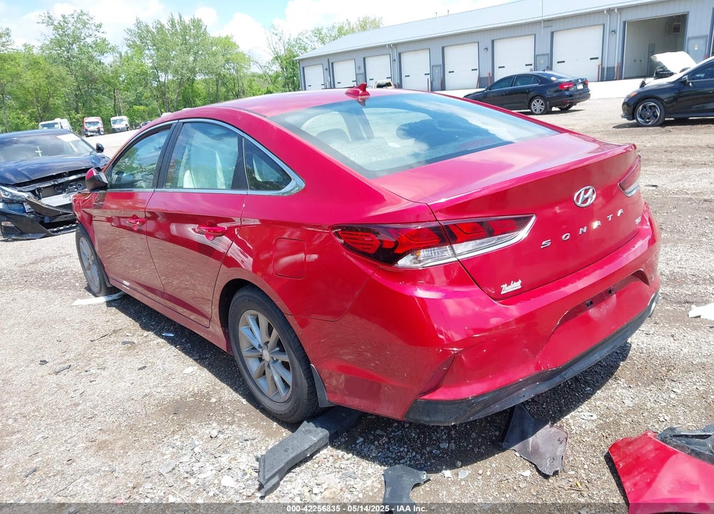 2018 HYUNDAI SONATA VIN: 5NPE24AA4JH711655