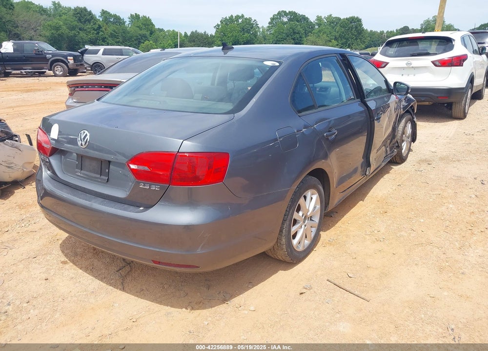 2011 VOLKSWAGEN JETTA VIN: 3VWDX7AJ4BM330203
