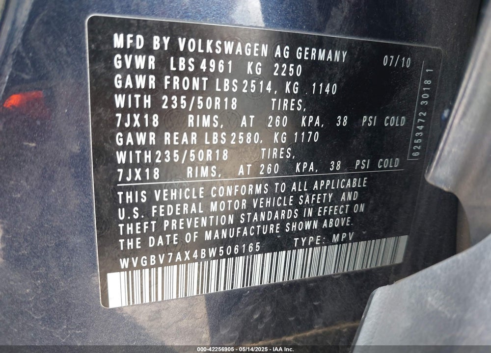 2011 VOLKSWAGEN TIGUAN VIN: WVGBV7AX4BW506165