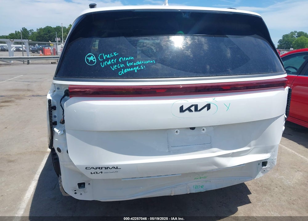 2025 KIA CARNIVAL MPV SX PRESTIGE VIN: KNDNE5K34S6492592