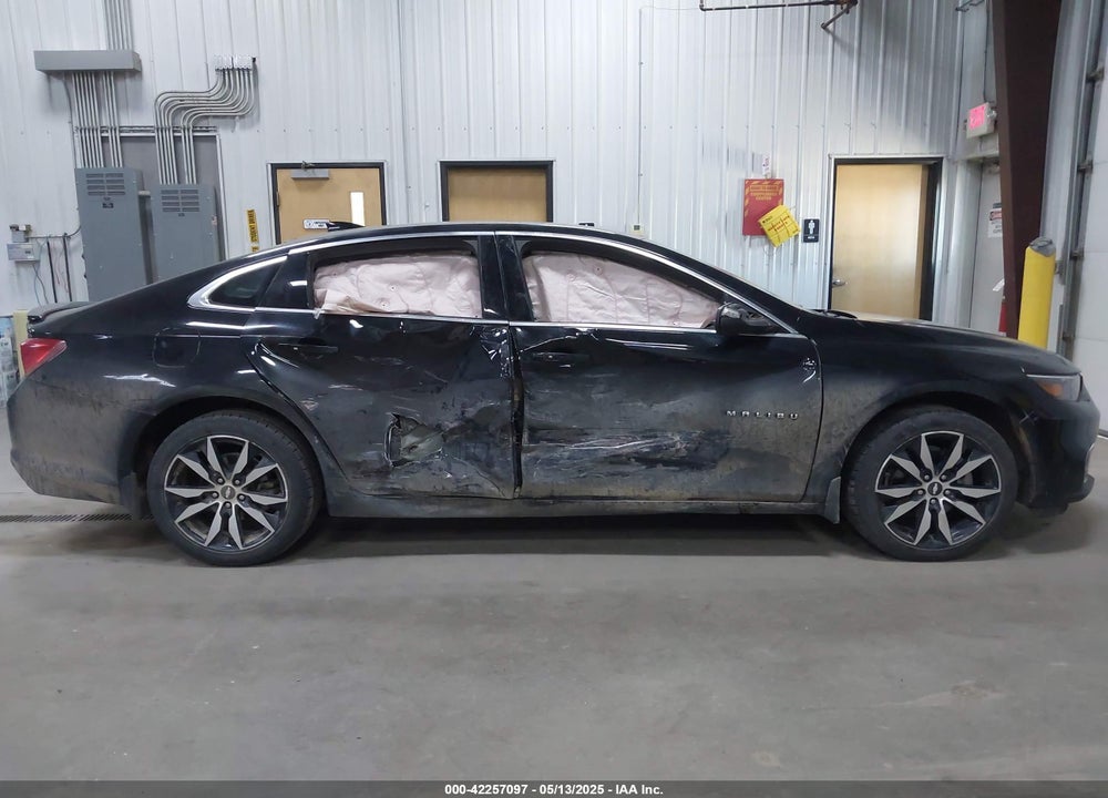 2018 CHEVROLET MALIBU LT VIN: 1G1ZD5ST2JF105386
