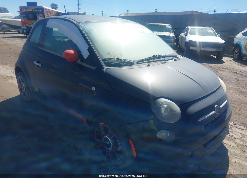2013 FIAT 500E BATTERY ELECTRIC VIN: 3C3CFFGE7DT744353