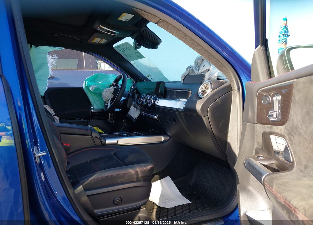 2024 MERCEDES-BENZ GLB VIN: W1N4M4GB8RW375772