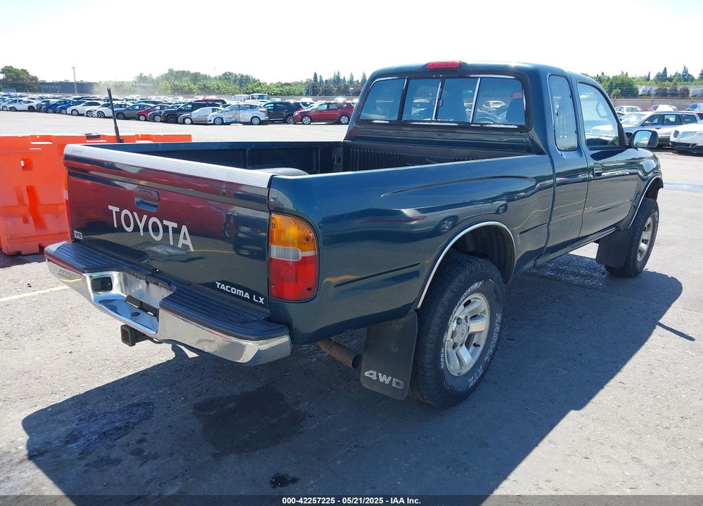 1996 TOYOTA TACOMA XTRACAB VIN: 4TAWN72N2TZ189792