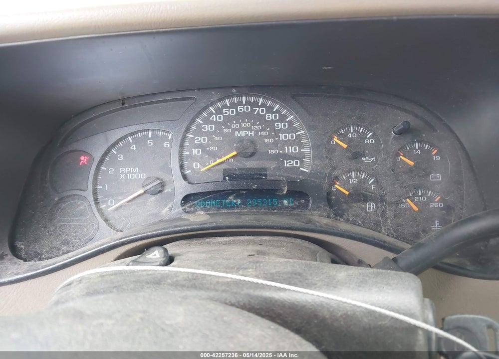2005 CHEVROLET TAHOE Z71 VIN: 1GNEK13T05R150566