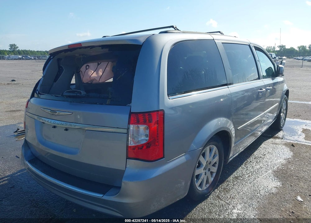 2013 CHRYSLER TOWN & COUNTRY VIN: 2C4RC1BGXDR603824