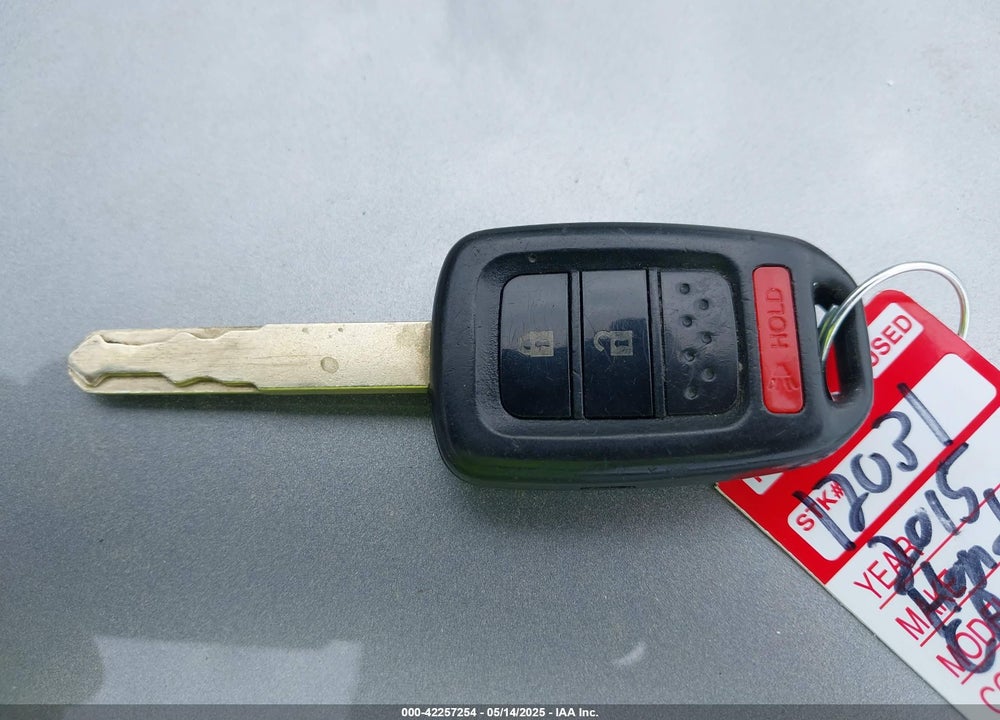 2015 HONDA CR-V LX VIN: 5J6RM4H39FL021805