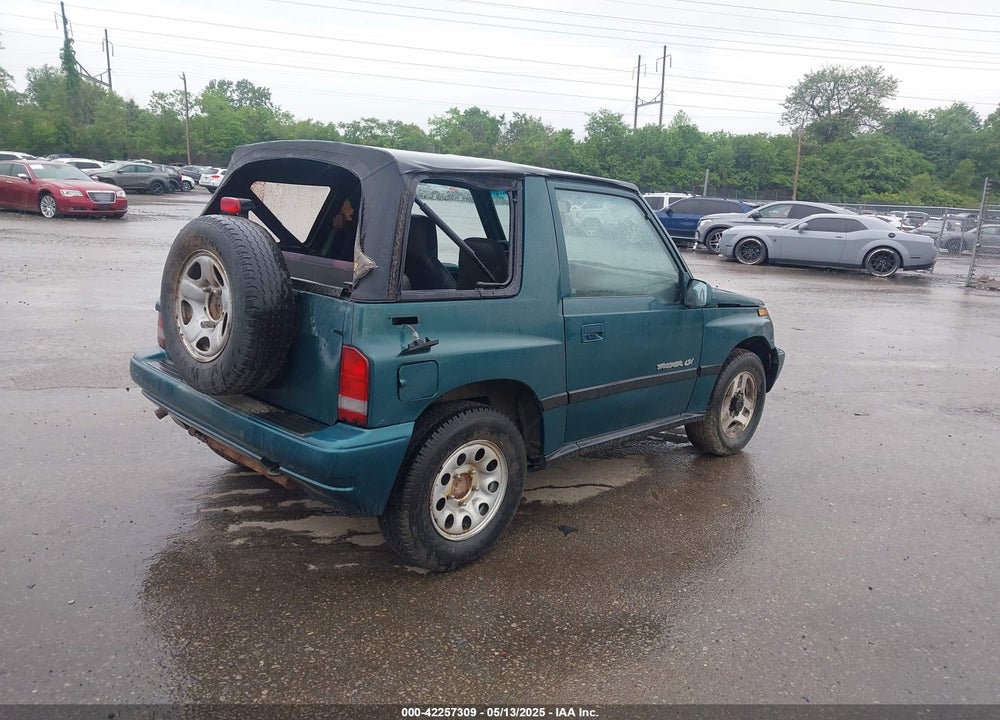 1996 GEO TRACKER VIN: 2CNBJ1860T6910906