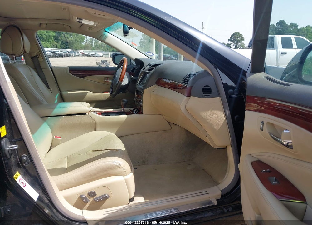 2007 LEXUS LS 460 VIN: JTHBL46F575013874