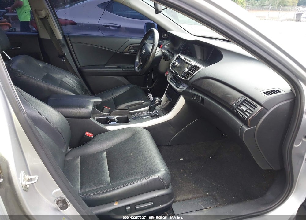 2014 HONDA ACCORD EX-L VIN: 1HGCR2F84EA109690