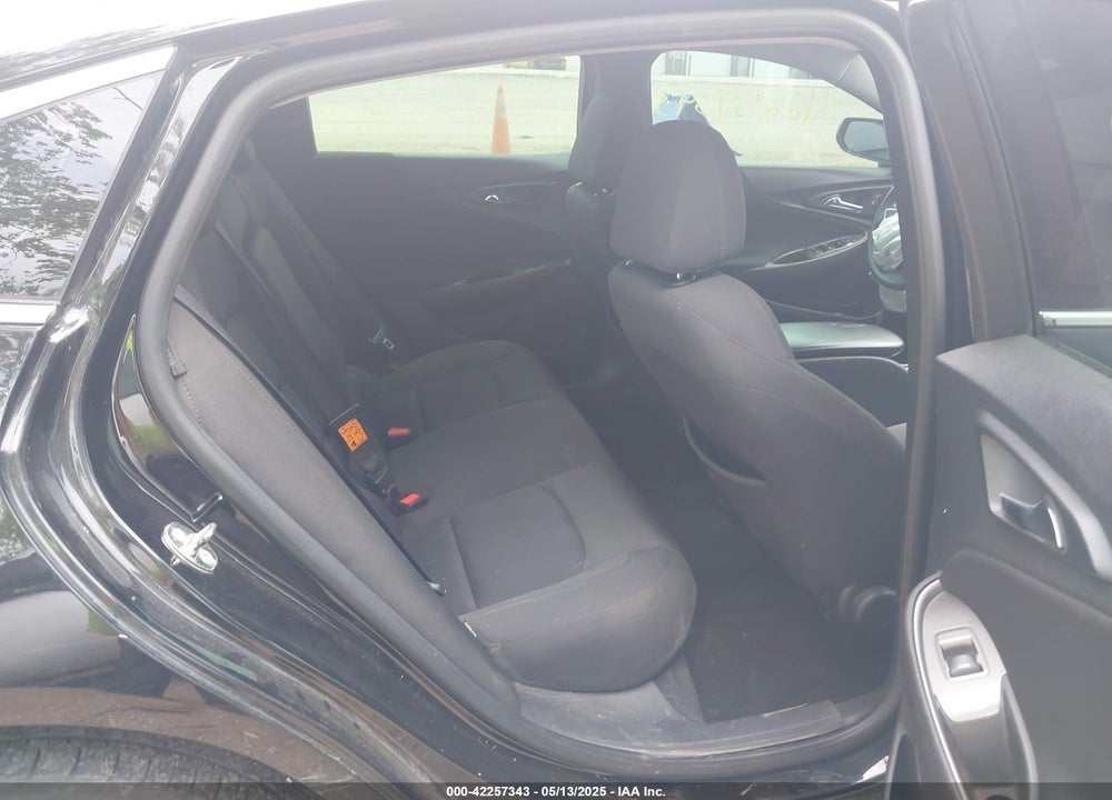 2018 CHEVROLET MALIBU VIN: 1G1ZB5ST9JF111658