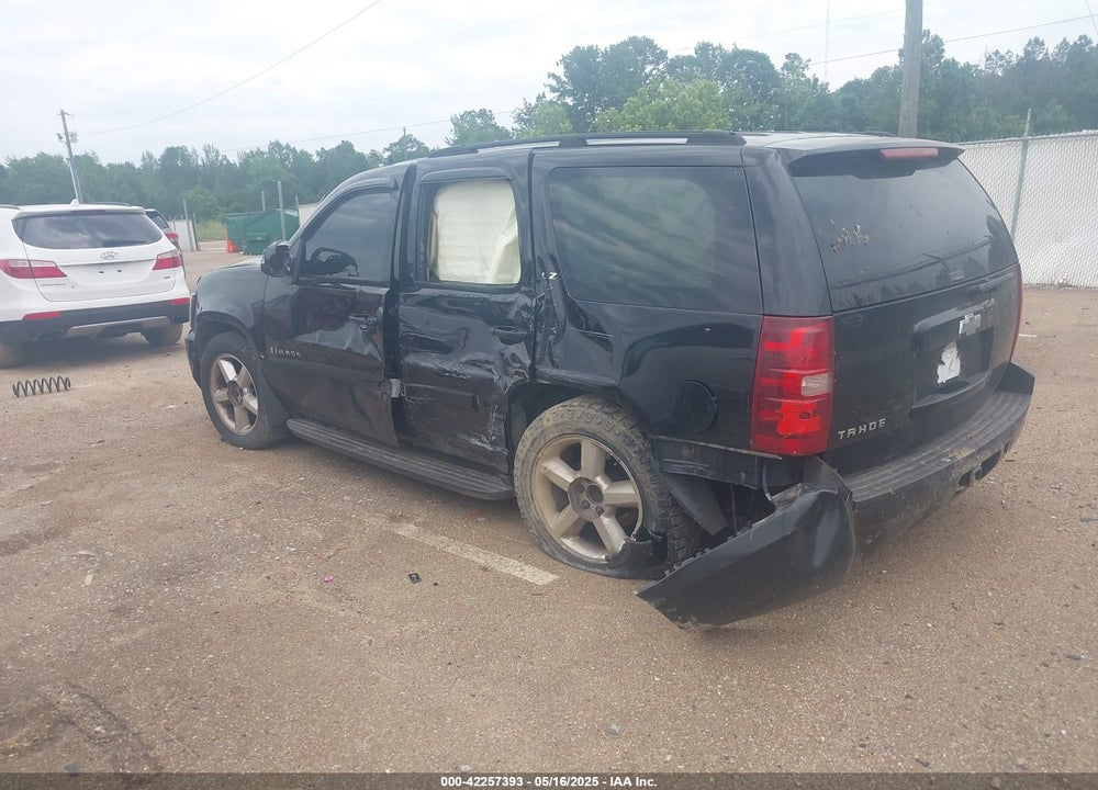 2007 CHEVROLET TAHOE VIN: 1GNFK13097R132998