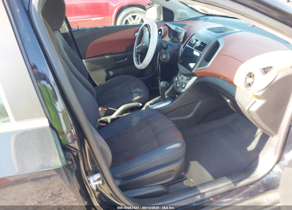 2014 CHEVROLET SONIC VIN: 1G1JC5SH2E4143729