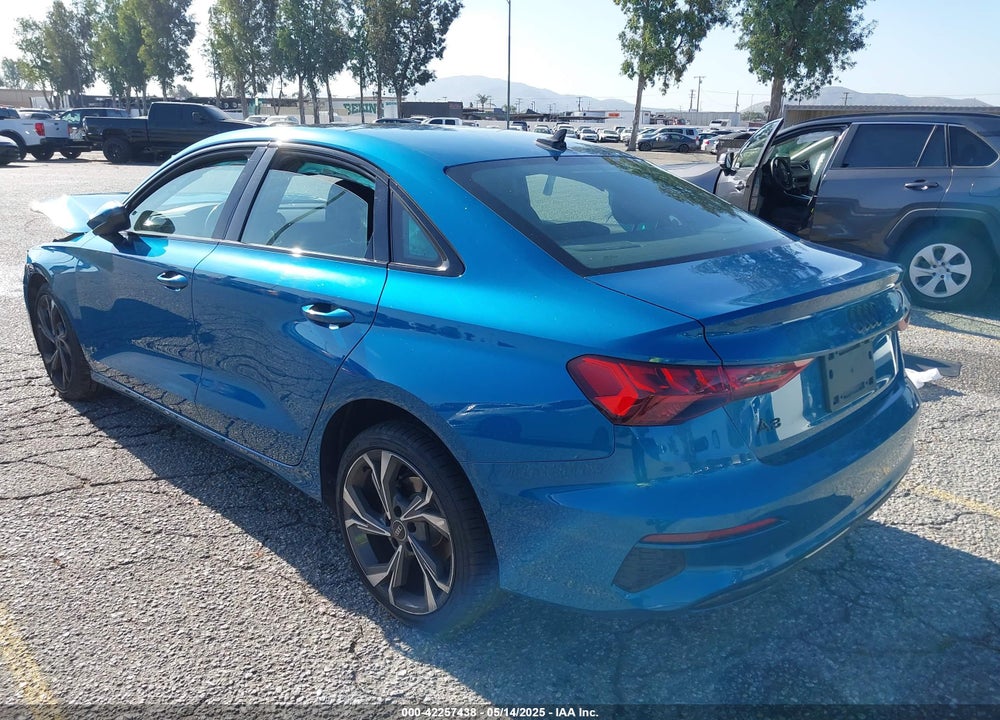 2023 AUDI A3 PREMIUM PLUS 40 TFSI FRONT-WHEEL DRIVE S TRONIC VIN: WAUBUDGY0PA050558