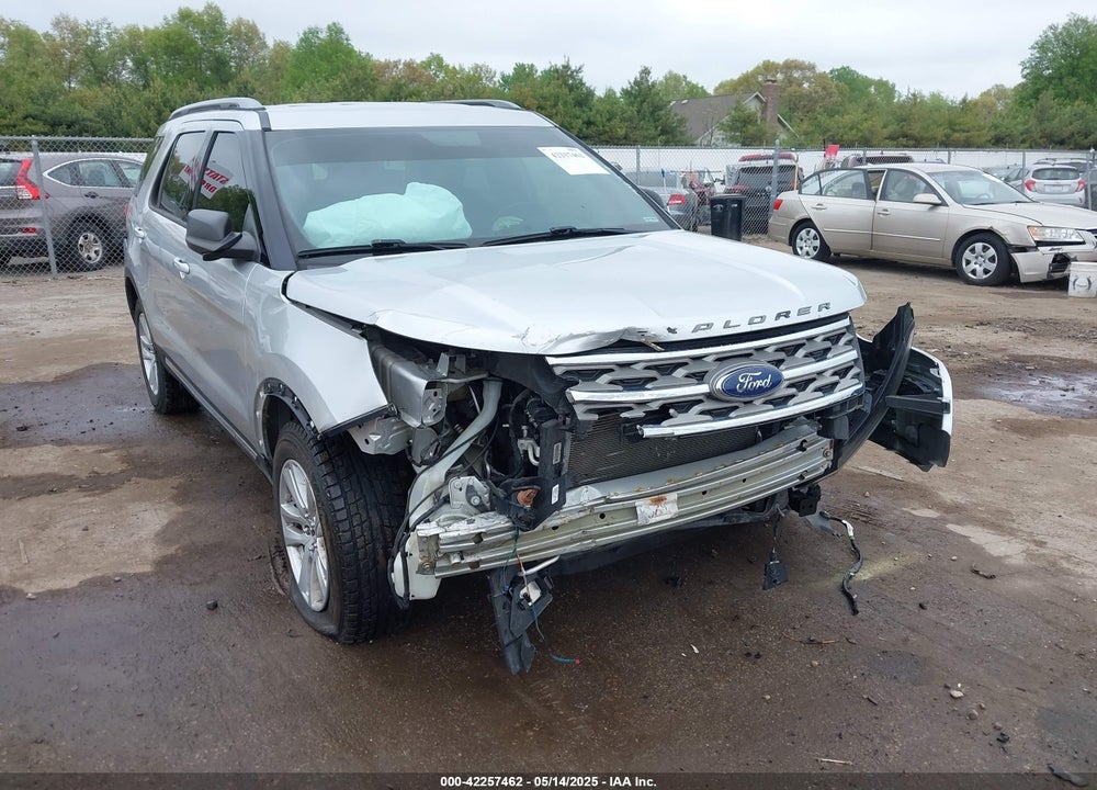 2018 FORD EXPLORER XLT VIN: 1FM5K8D85JGA34860