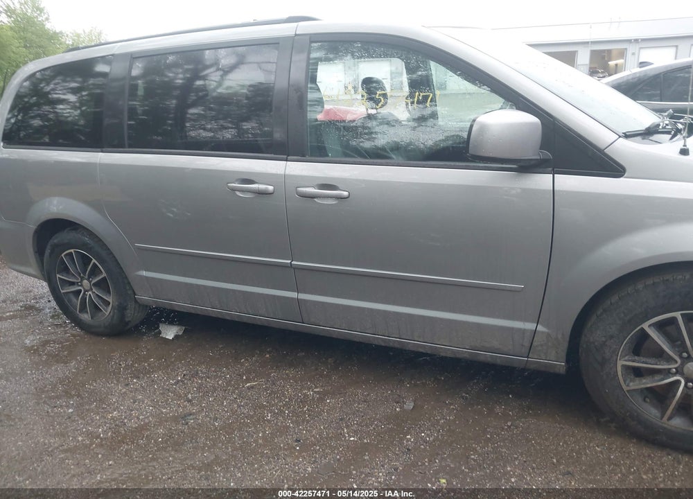 2017 DODGE GRAND CARAVAN VIN: 2C4RDGEG9HR671789