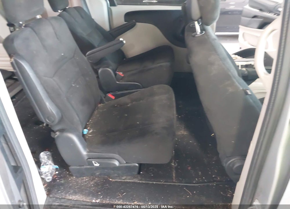 2016 DODGE GRAND CARAVAN SXT VIN: 2C4RDGCG8GR355740
