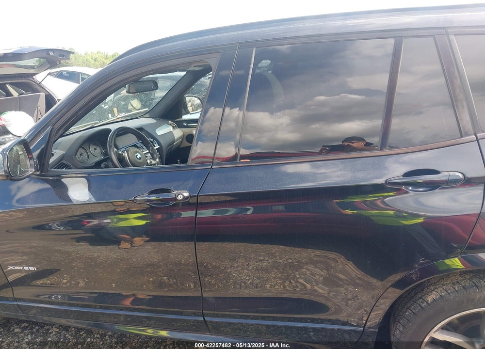 2017 BMW X3 VIN: 5UXWX9C37H0T25139
