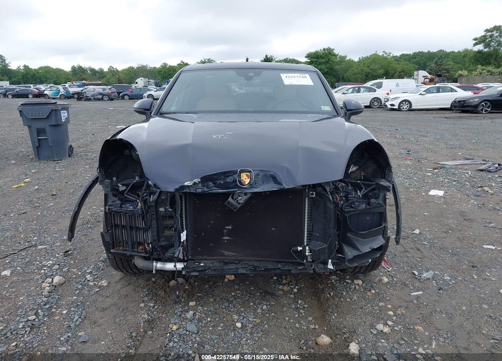 2022 PORSCHE CAYENNE VIN: WP1AA2AY3NDA00204