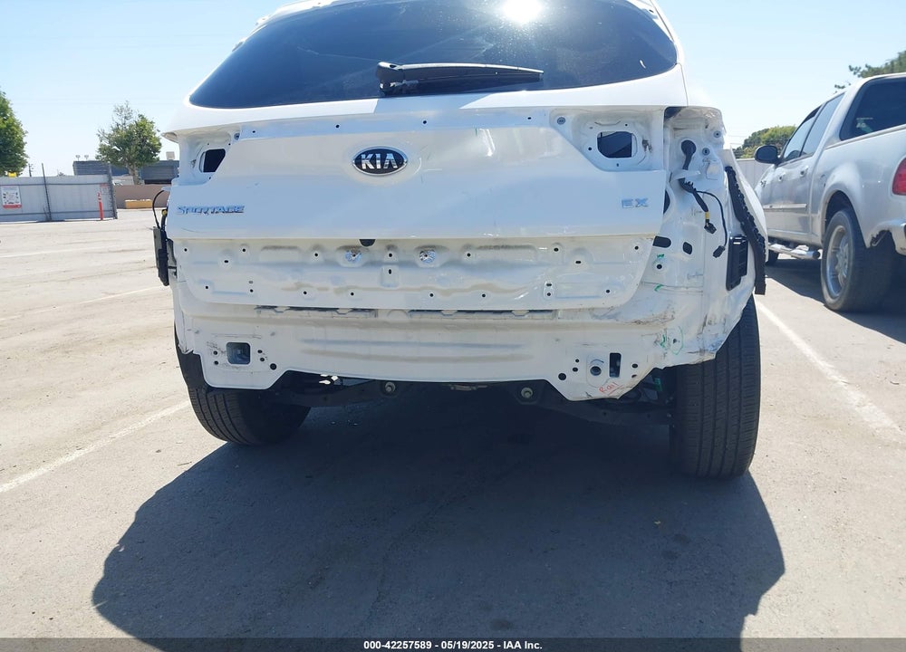 2021 KIA SPORTAGE VIN: KNDPNCAC3M7886337