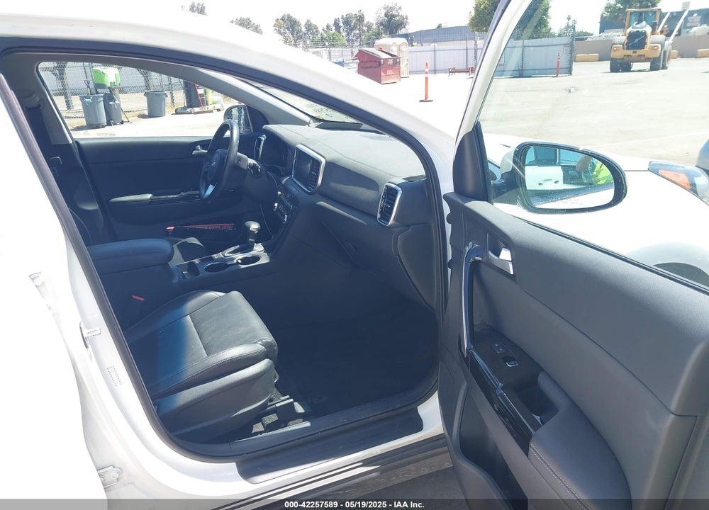 2021 KIA SPORTAGE VIN: KNDPNCAC3M7886337