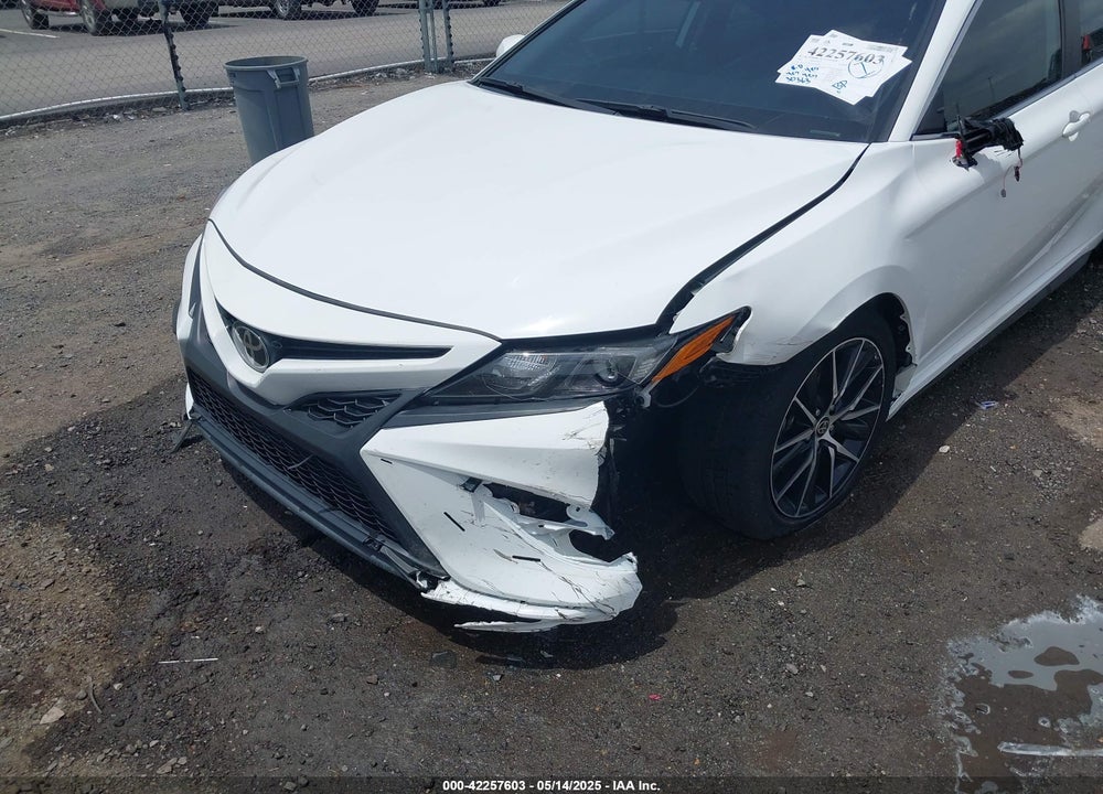 2021 TOYOTA CAMRY VIN: 4T1T11AK5MU549249