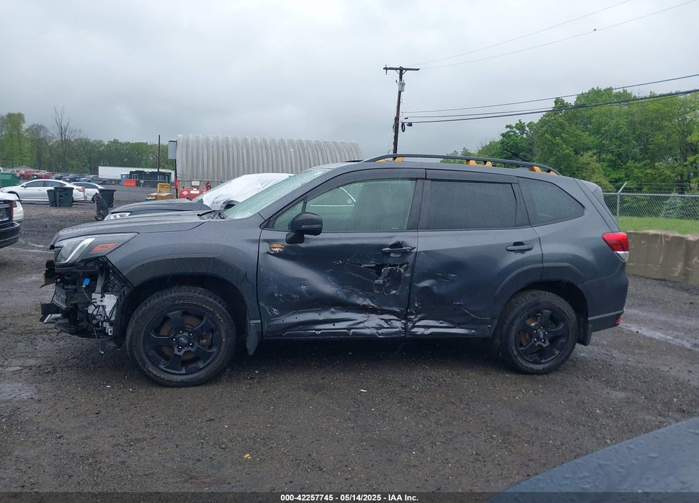 2022 SUBARU FORESTER VIN: JF2SKAMC9NH405443