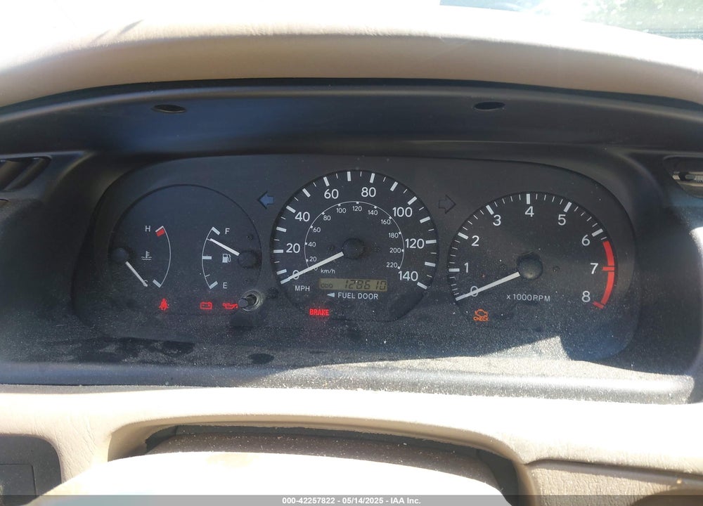 2001 TOYOTA CAMRY VIN: 4T1BG22K01U053432