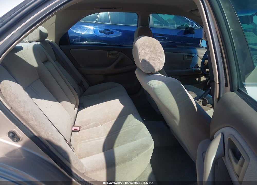 2001 TOYOTA CAMRY VIN: 4T1BG22K01U053432