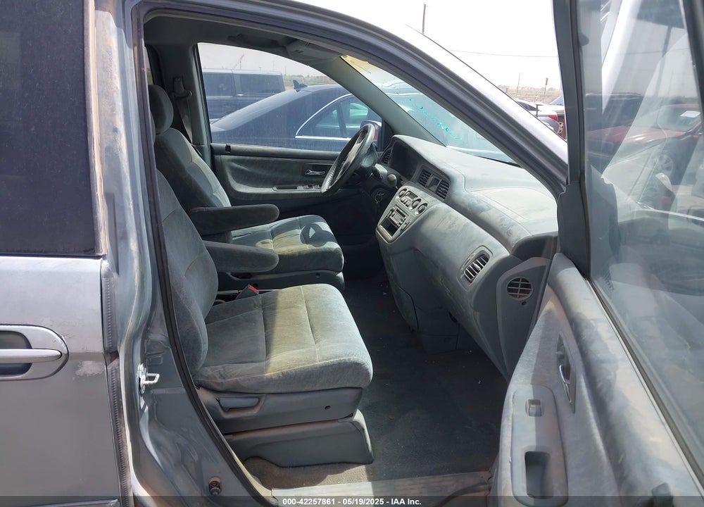 2000 HONDA ODYSSEY EX VIN: 2HKRL1865YH569356