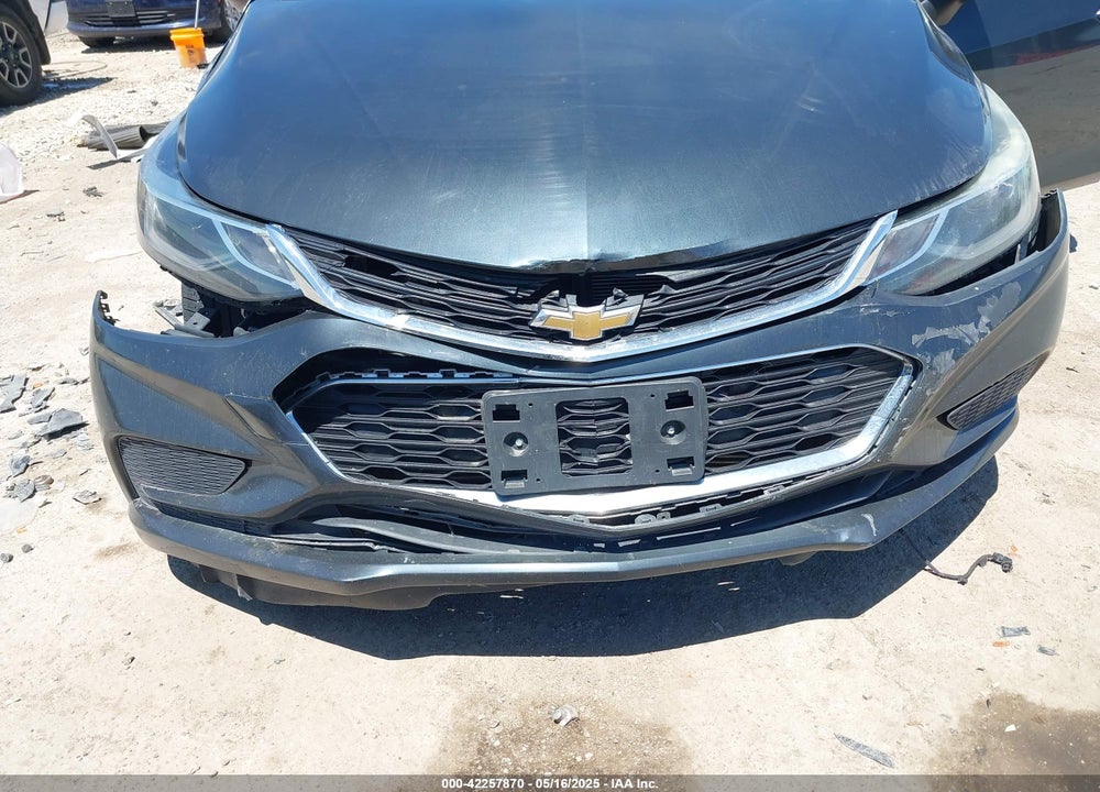 2018 CHEVROLET CRUZE LT AUTO VIN: 1G1BE5SM2J7108001