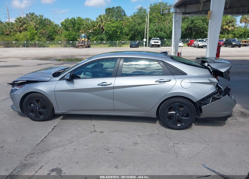 2023 HYUNDAI ELANTRA VIN: 5NPLM4AG4PH103505