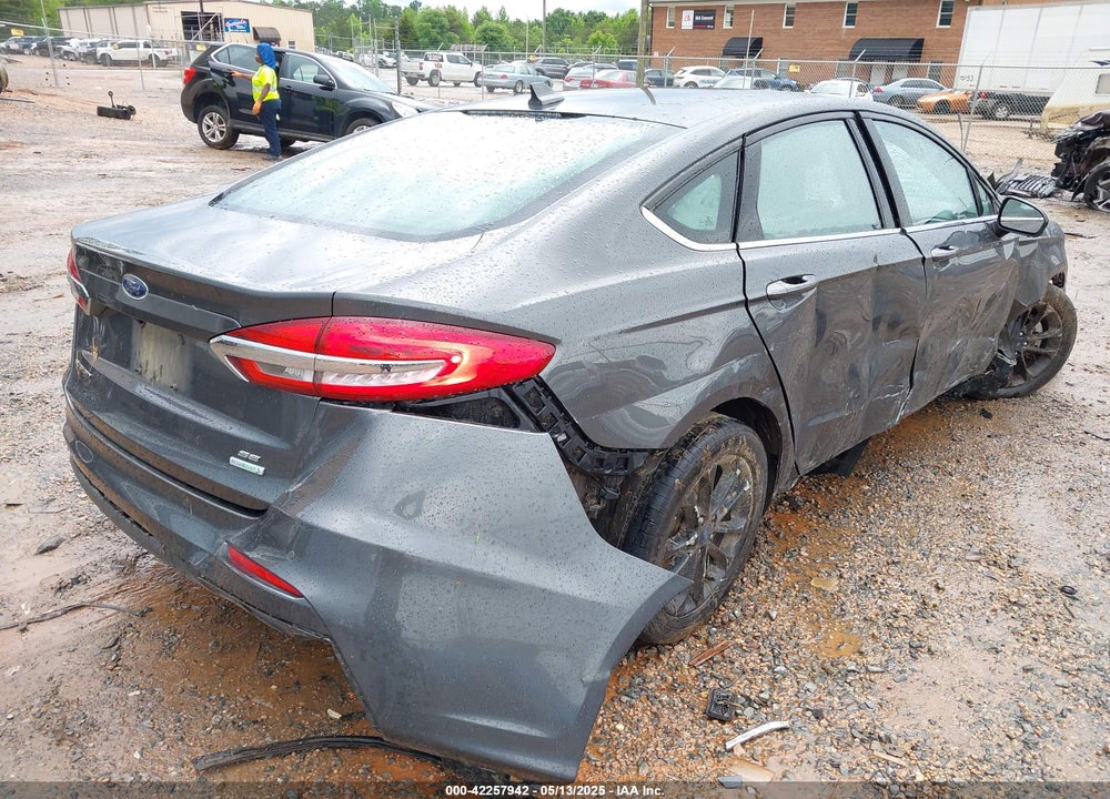 2019 FORD FUSION VIN: 3FA6P0HD1KR285572