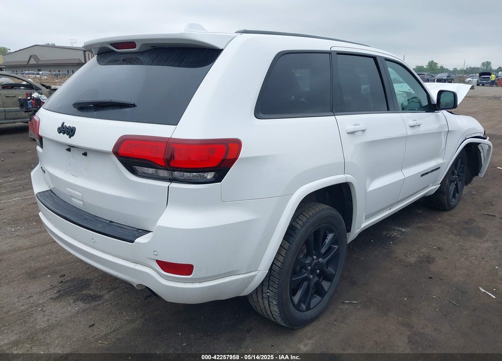 2018 JEEP GRAND CHEROKEE VIN: 1C4RJFAG1JC202820