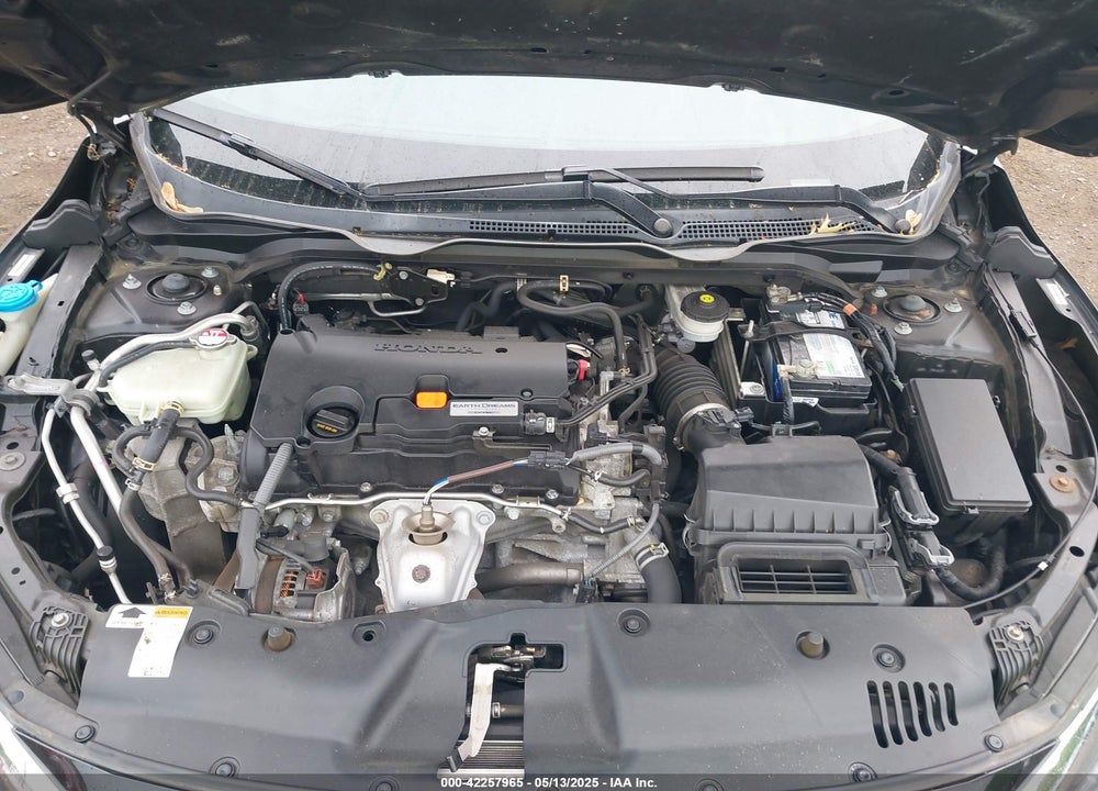 2018 HONDA CIVIC VIN: 2HGFC2F55JH513226