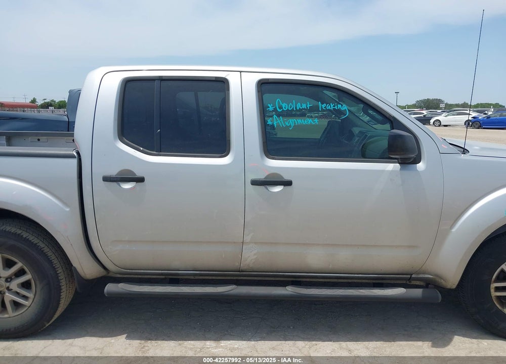 2015 NISSAN FRONTIER VIN: 1N6AD0ER5FN768808