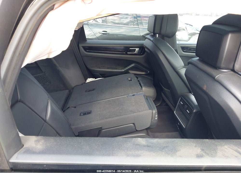 2020 PORSCHE CAYENNE VIN: WP1AA2AY7LDA01031