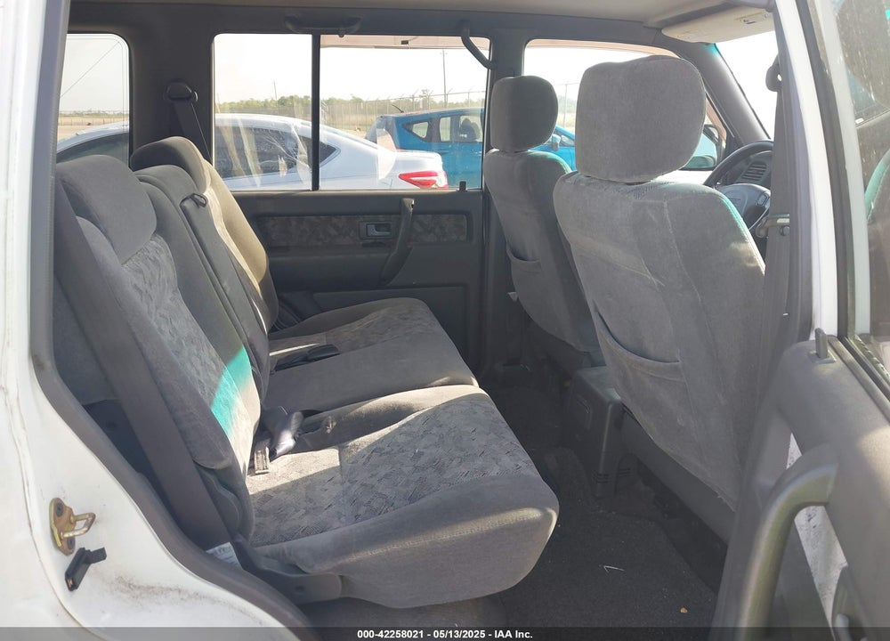 2002 ISUZU TROOPER LIMITED/LS/S VIN: JACDS58X427J11007