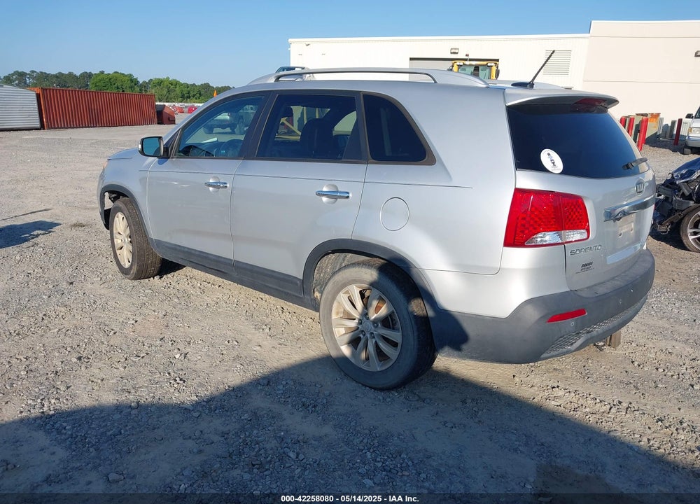 2011 KIA SORENTO EX V6 VIN: 5XYKU4A25BG022240