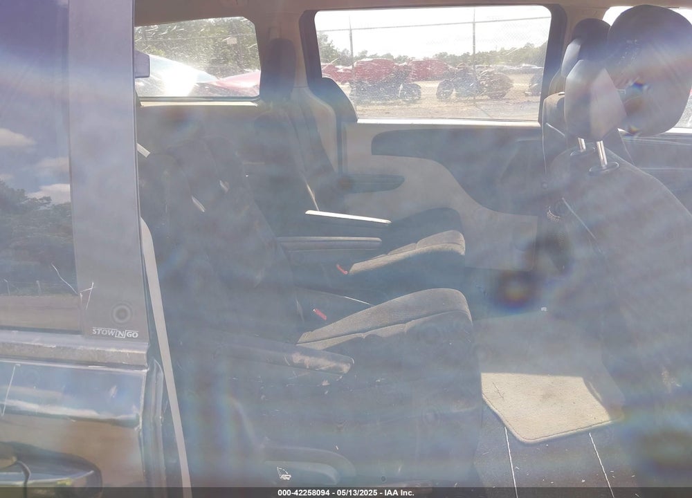 2013 DODGE GRAND CARAVAN SXT VIN: 2C4RDGCGXDR528685
