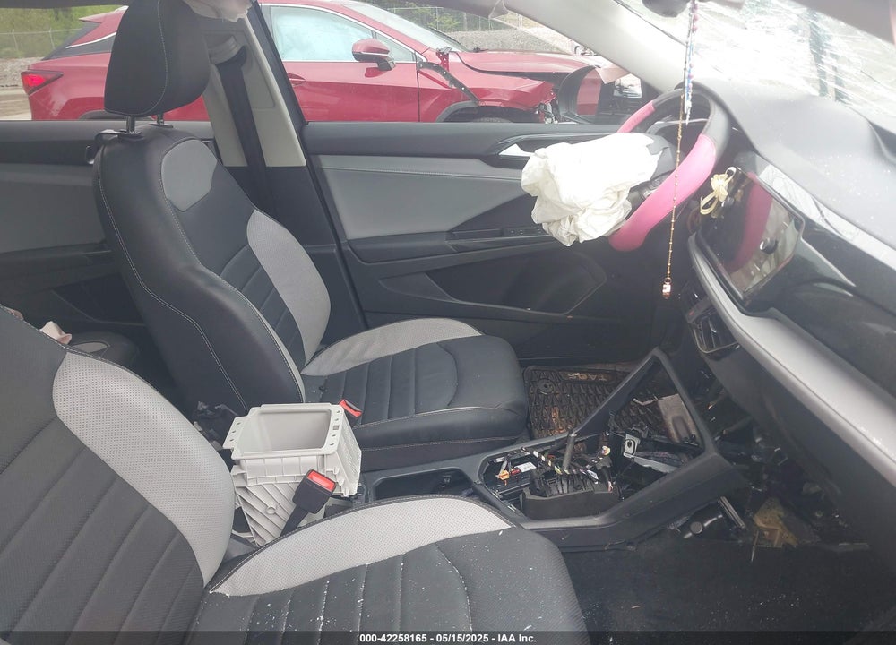 2022 VOLKSWAGEN TAOS VIN: 3VV2X7B26NM019850