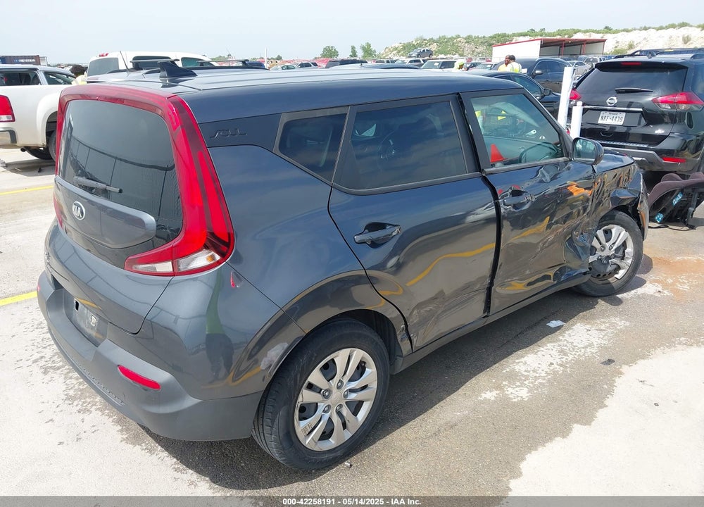 2021 KIA SOUL VIN: KNDJ23AUXM7787652